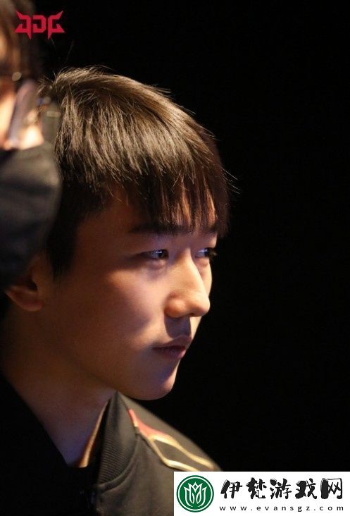 JDG賽后返圖