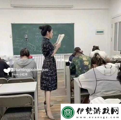 英語(yǔ)老師沒(méi)戴導(dǎo)致我一節(jié)課被