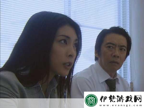 草莓晚上濕漉漉的