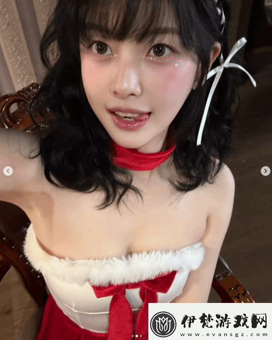 韓版“完蛋美女”演員曬泳裝照
